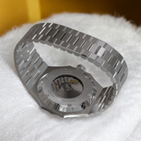 Eclipse E1, 42mm with integrated bracelet
