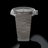 Eclipse E1, 42mm with integrated bracelet