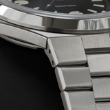 Eclipse E1, 42mm with integrated bracelet